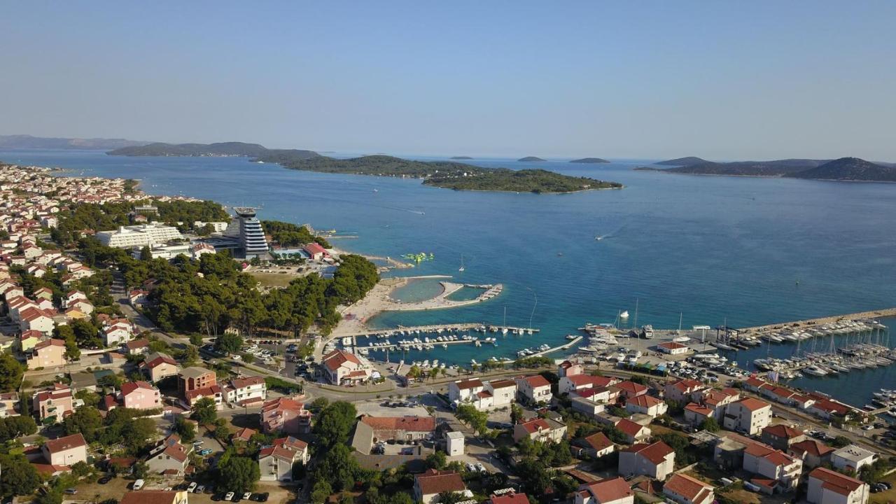 Apartmani Ana Juricev Vodice Exterior foto