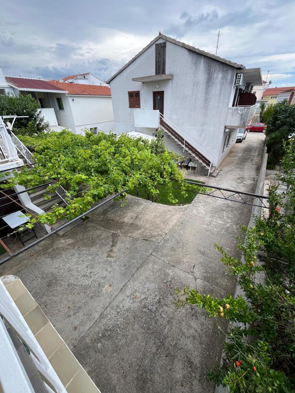 Apartmani Ana Juricev Vodice Exterior foto